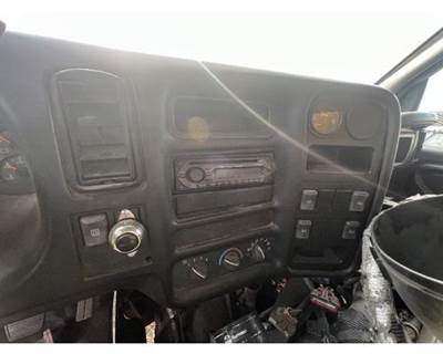 2005 Chevrolet C4 Dash Bezel Assembly