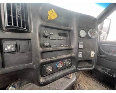 2004 Chevrolet C7500 Dash Bezel Assembly