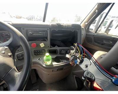 Used 2013 Freightliner Cascadia Dash Bezel Assembly