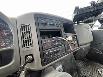 International 4400 Dash Panel