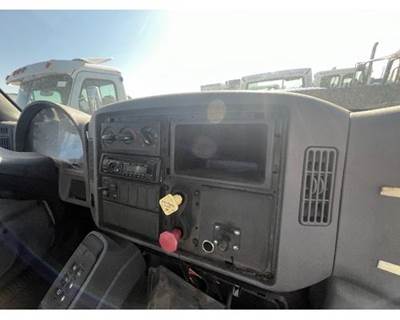 Used 2005 International 4400 Dash Bezel Assembly