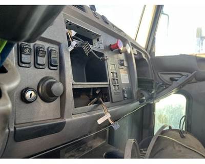 2013 Peterbilt 337 Dash Bezel Assembly