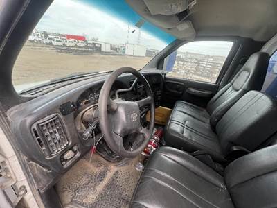 Chevrolet C6500 Dashboard Assembly