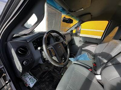 Ford F-650 Dashboard Assembly for a Ford F650