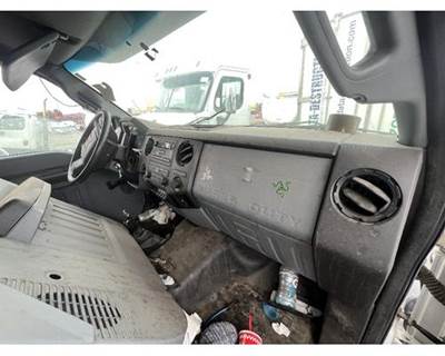 Ford F-650 Dashboard Assembly for a Ford F650