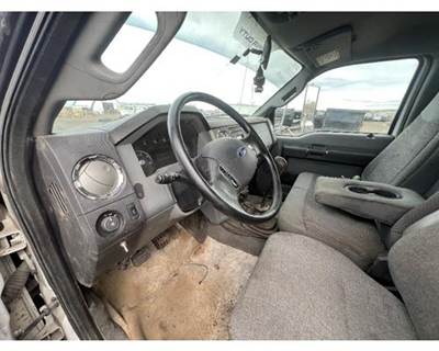 Ford F-750 Dashboard Assembly for a Ford F750