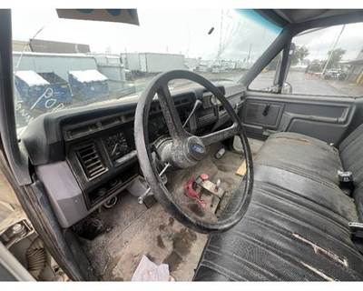 Ford F-800 Dashboard Assembly for a Ford F800