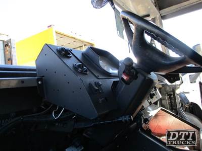 Freightliner MT45 Dashboard Assembly for a Freightliner MT-45