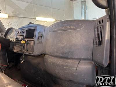 International 4400 Dashboard Assembly