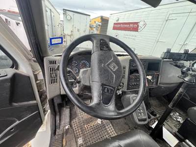 International 4400 Dashboard Assembly
