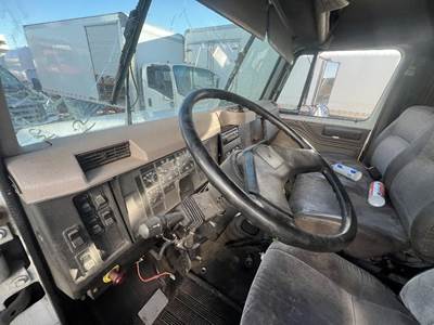 International 4700 Dashboard Assembly