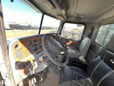 Peterbilt 365 Dashboard Assembly