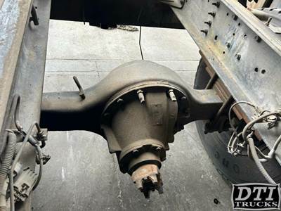 Chevrolet C6500 Rear Differential