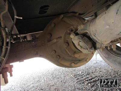 Eaton 19060-S Rear Differential for a GMC C7500