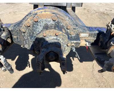 Freightliner M2 106 Rear Differential