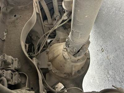 GMC C7500 Rear Differential