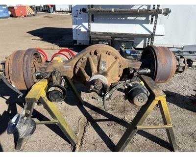 International 4400 Rear Differential