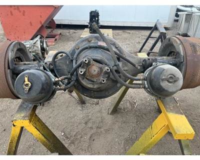 International 4700 Rear Differential