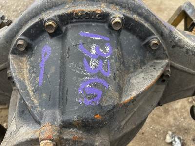 Isuzu NQR Rear Differential