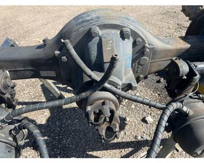 Spicer RS1914 Rear Differential for a Hino 268
