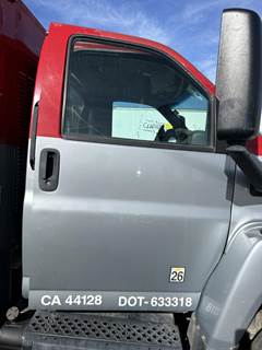 Chevrolet C6500 Right Front Door Assembly