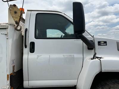 Chevrolet C7500 Right Front Door Assembly