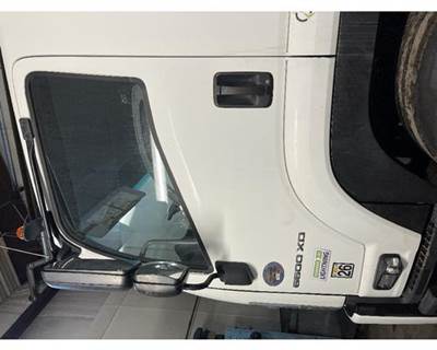 Chevrolet T6 Left Front Door Assembly