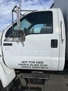 Ford F-650 Left Front Door Assembly for a Ford F650