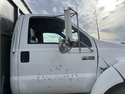 Ford F-650 Right Front Door Assembly for a Ford F650
