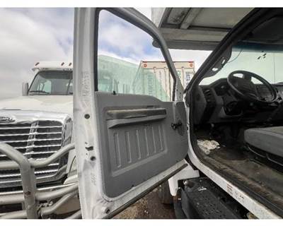Ford F-650 Left Front Door Assembly for a Ford F650