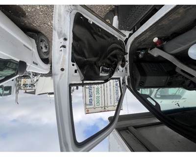 Ford F-650 Right Front Door Assembly for a Ford F650