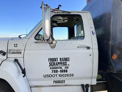 Ford F-700 Left Front Door Assembly for a Ford F700