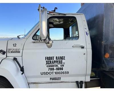 Ford F-700 Left Front Door Assembly for a Ford F700