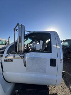 Ford F-750 Left Front Door Assembly for a Ford F750
