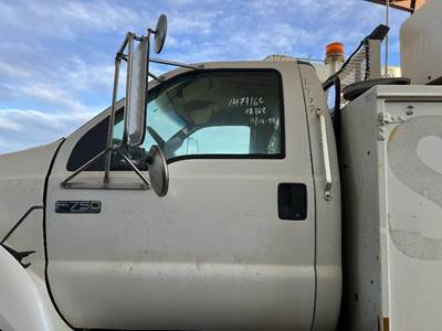 Ford F-750 Left Front Door Assembly for a Ford F750