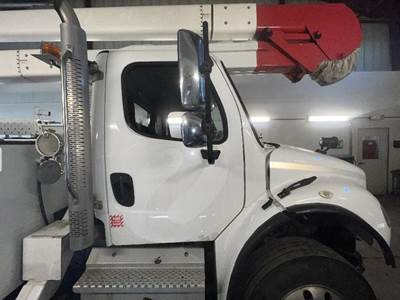 Freightliner M2 106 Right Front Door Assembly