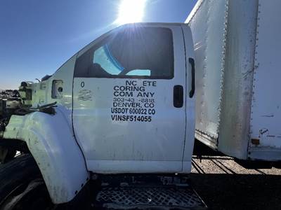 GMC C4 Left Front Door Assembly