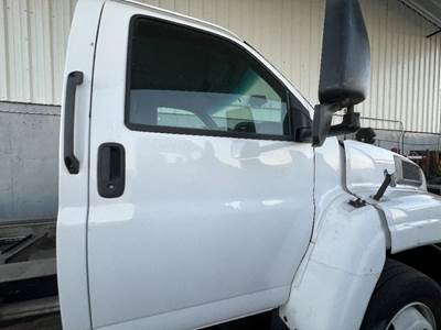 GMC C5500 Right Front Door Assembly