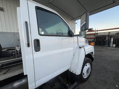 GMC C5500 Right Front Door Assembly