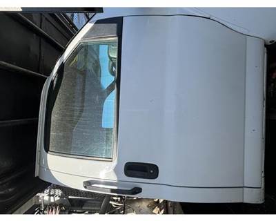 GMC C6500 Right Front Door Assembly