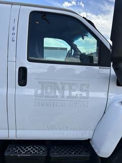 GMC C7500 Right Front Door Assembly