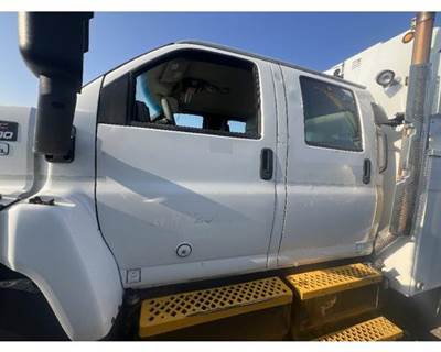 GMC C7500 Left Front Door Assembly
