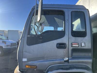 GMC T6 Left Front Door Assembly