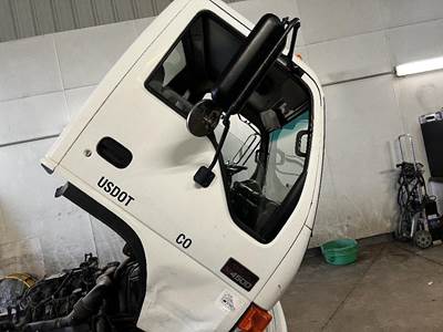 GMC W4500 Right Front Door Assembly