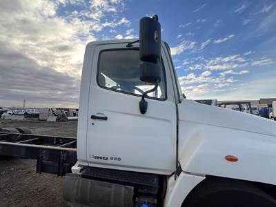 Hino 268 Right Front Door Assembly