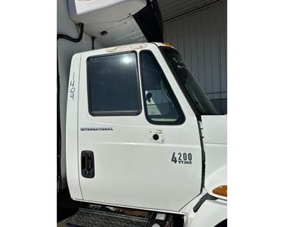 International 4200 Right Front Door Assembly