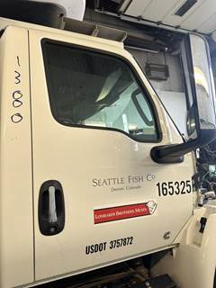 International 4300 Right Front Door Assembly