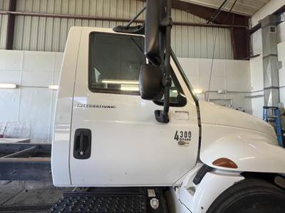 International 4300 Right Front Door Assembly