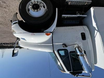 International 4400 Right Front Door Assembly