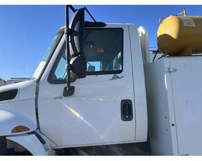 International 4400 Left Front Door Assembly